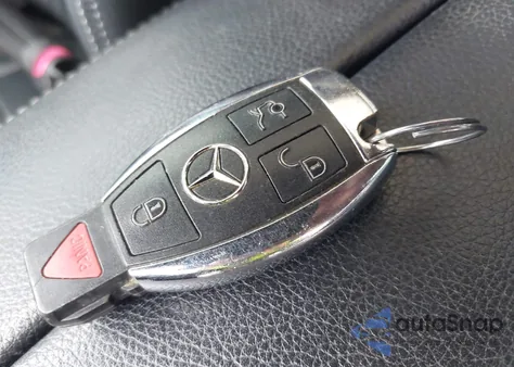 2017 Mercedes-Benz C 300 4Matic from USA, damaged, VIN 55SWF4KB0HU192384